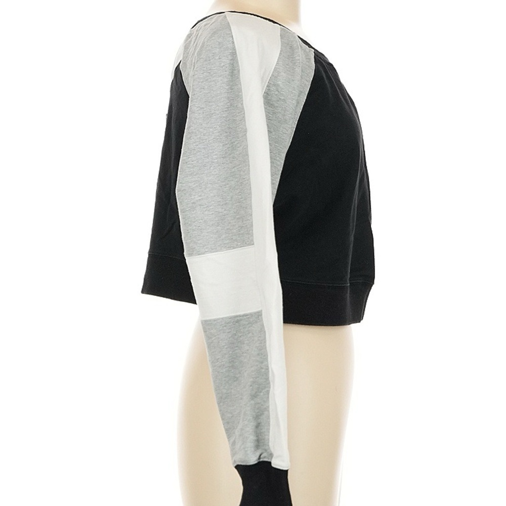 Blanc Noir Color Block Cropped Sweatshirt - Picture 3 of 8